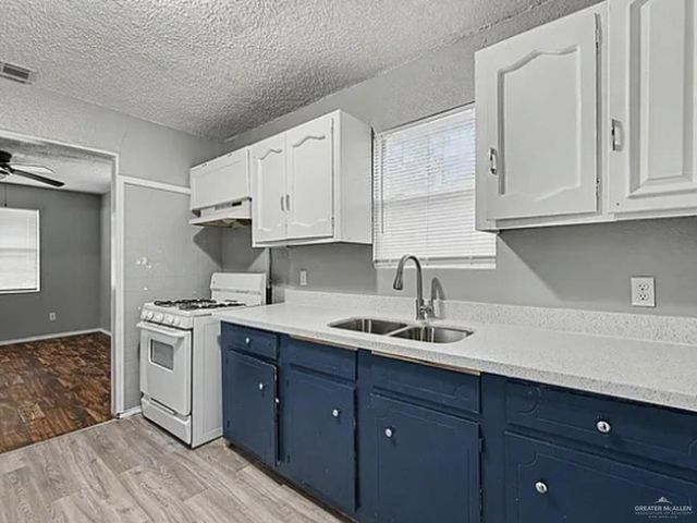 4913 S 26th Street, Mcallen, TX 78503