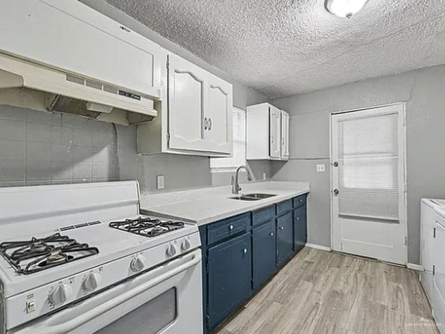 4913 S 26th Street, Mcallen, TX 78503