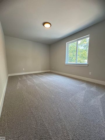 22704 Euclid Street, Saint Clair Shores, MI 48082