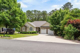 125 Lake Ridge Drive, Mc Cormick, SC 29835