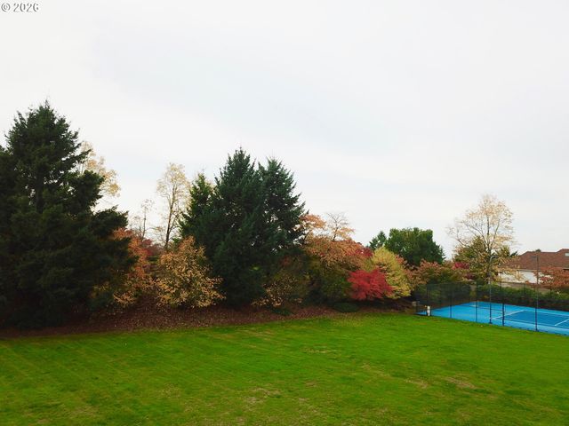 Ne 245th Ct, Brush Prairie, WA 98606