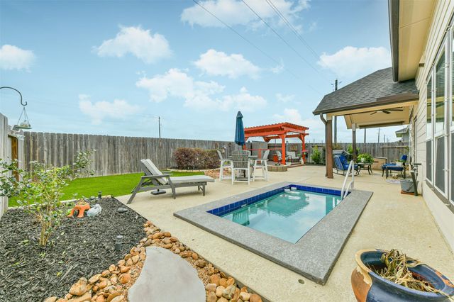 4623 Painted Bunting Lane, Baytown, TX 77521