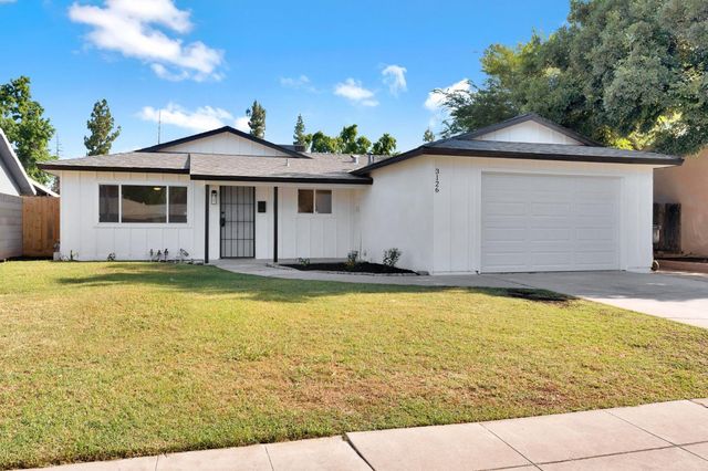 3126 W Alamos Avenue, Fresno, CA 93722