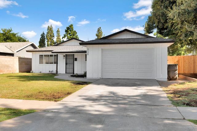 3126 W Alamos Avenue, Fresno, CA 93722