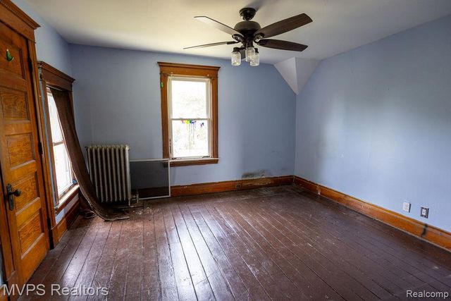 126 Clinton Street, Mount Clemens, MI 48043