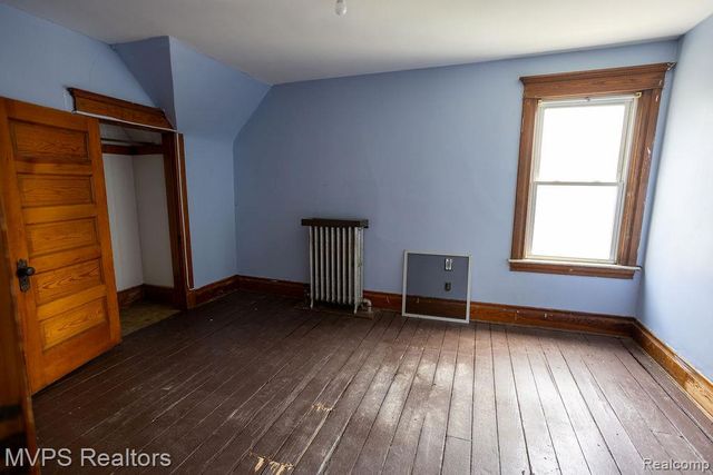 126 Clinton Street, Mount Clemens, MI 48043