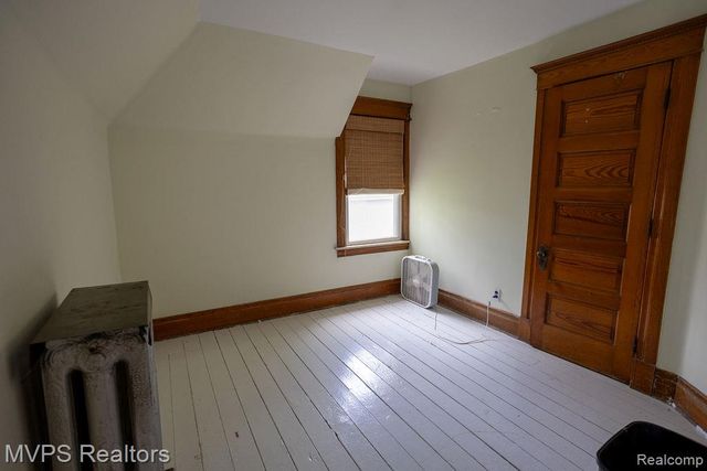126 Clinton Street, Mount Clemens, MI 48043