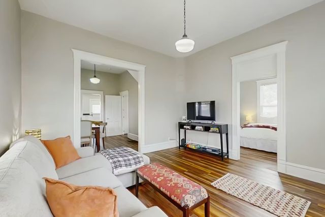 208 N 9th Street, Rogers, AR 72756