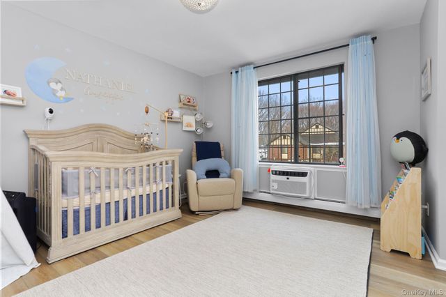 64 Foxwood Drive 8, Pleasantville, NY 10570