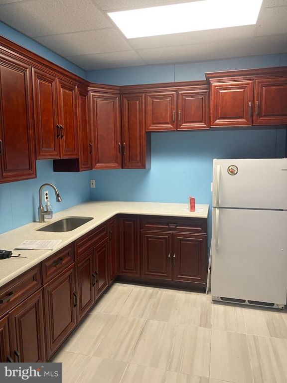 2211 WHITEHORSE MERCERVILLE RD, TRENTON, NJ 08619 — photo 3