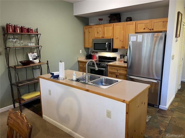 27 Lake Ridge Cir C-1840, Dillon, CO 80435