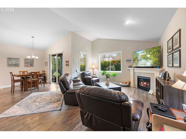 4941 G St, Washougal, WA 98671