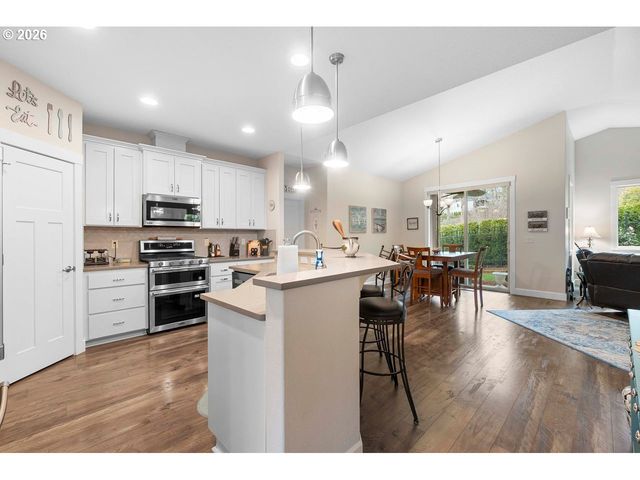 4941 G St, Washougal, WA 98671