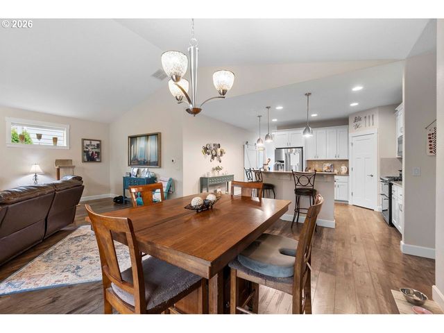 4941 G St, Washougal, WA 98671