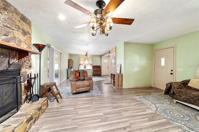15755 SW 90TH AVENUE, Dunnellon, FL 34432