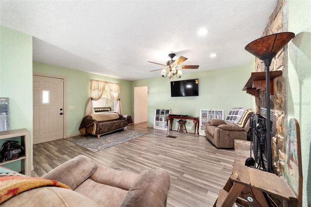 15755 SW 90TH AVENUE, Dunnellon, FL 34432