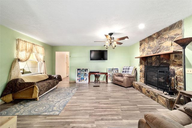 15755 SW 90TH AVENUE, Dunnellon, FL 34432