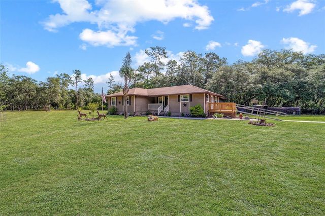 15755 SW 90TH AVENUE, Dunnellon, FL 34432