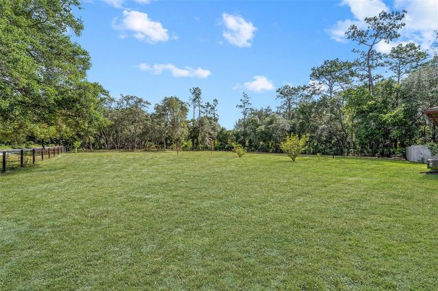 15755 SW 90TH AVENUE, Dunnellon, FL 34432