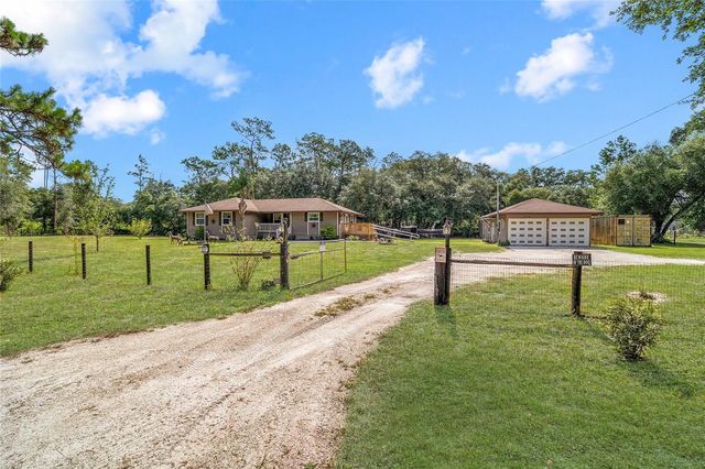 15755 SW 90TH AVENUE, Dunnellon, FL 34432