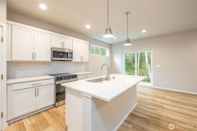 519 Shore Pine Court, Blaine, WA 98230