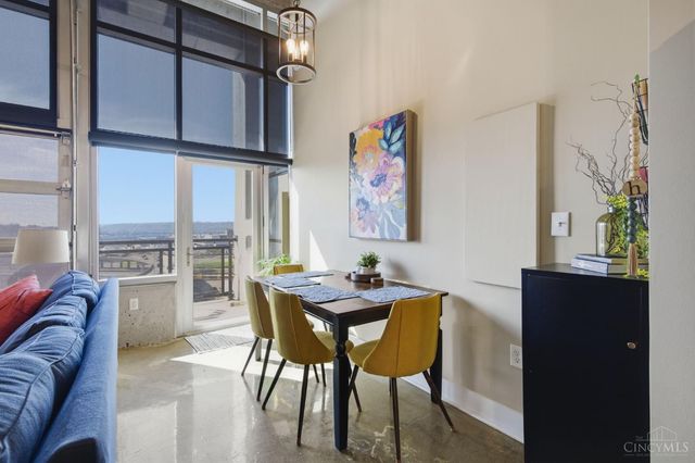 353 W Fourth Street, Cincinnati, OH 45202