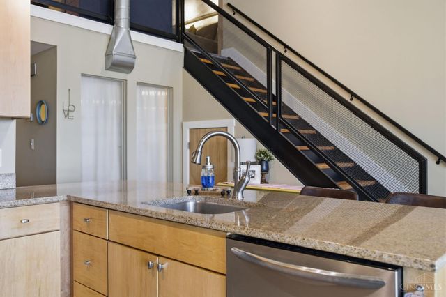 353 W Fourth Street, Cincinnati, OH 45202