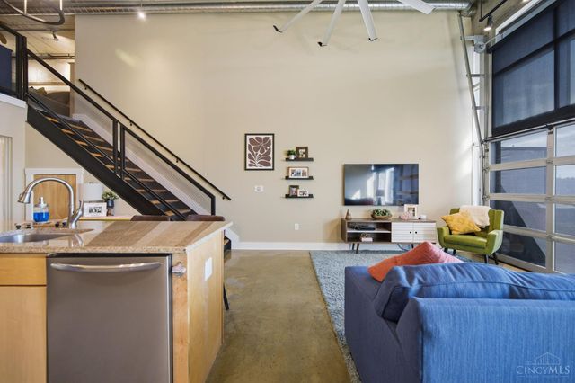 353 W Fourth Street, Cincinnati, OH 45202