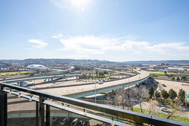 353 W Fourth Street, Cincinnati, OH 45202