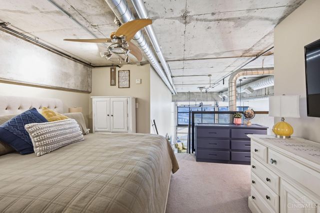 353 W Fourth Street, Cincinnati, OH 45202