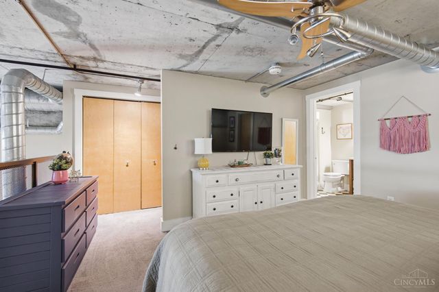 353 W Fourth Street, Cincinnati, OH 45202