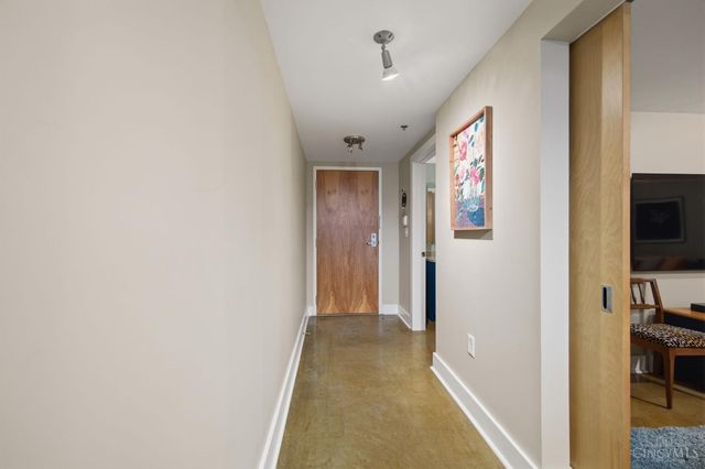 353 W Fourth Street, Cincinnati, OH 45202