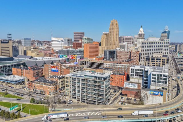 353 W Fourth Street, Cincinnati, OH 45202