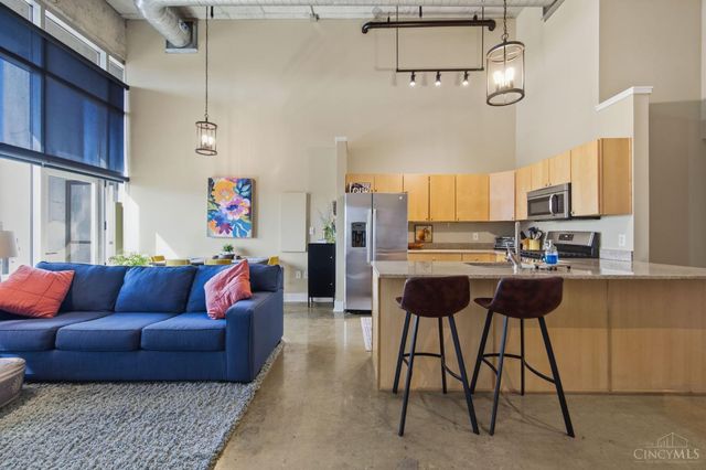 353 W Fourth Street, Cincinnati, OH 45202