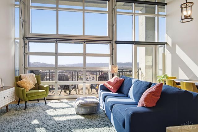 353 W Fourth Street, Cincinnati, OH 45202