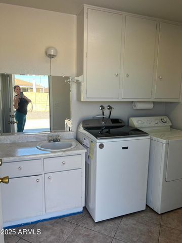 4648 E Florian Avenue, Mesa, AZ 85206