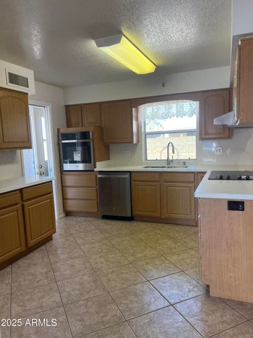 4648 E Florian Avenue, Mesa, AZ 85206