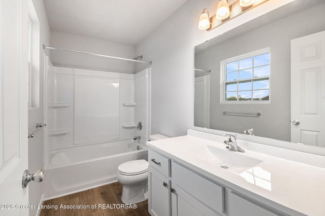 2984 Moccasin Drive, Dewitt, MI 48820