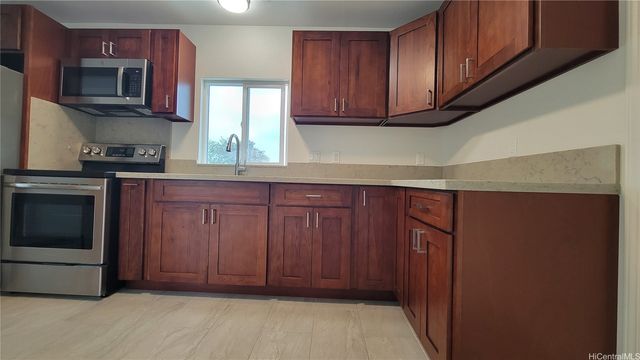 2218 Anapanapa Street, Pearl City, HI 96782