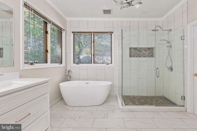 13801 HUNTING RUN DR, Fredericksburg, VA 22407