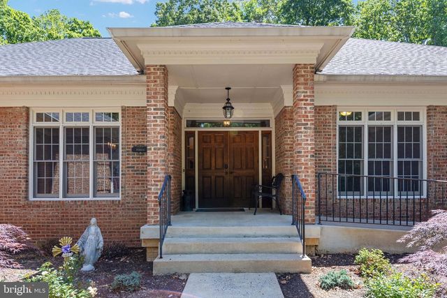 13801 HUNTING RUN DR, Fredericksburg, VA 22407