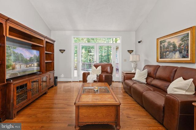 13801 HUNTING RUN DR, Fredericksburg, VA 22407