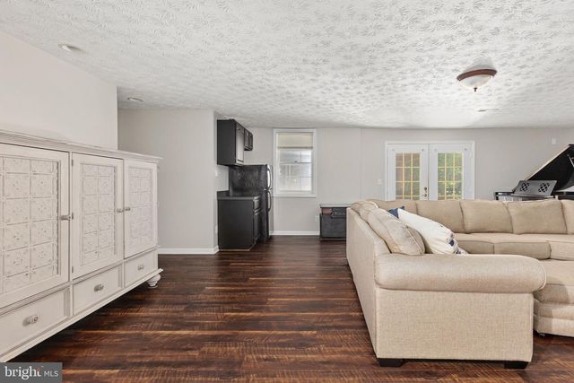 13801 HUNTING RUN DR, Fredericksburg, VA 22407