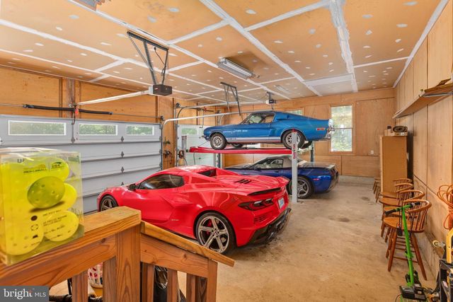13801 HUNTING RUN DR, Fredericksburg, VA 22407