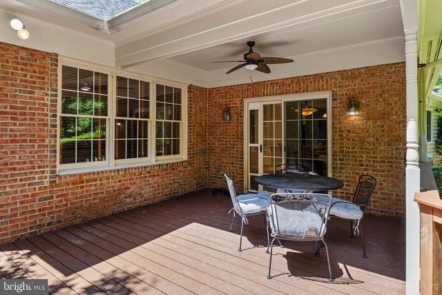 13801 HUNTING RUN DR, Fredericksburg, VA 22407