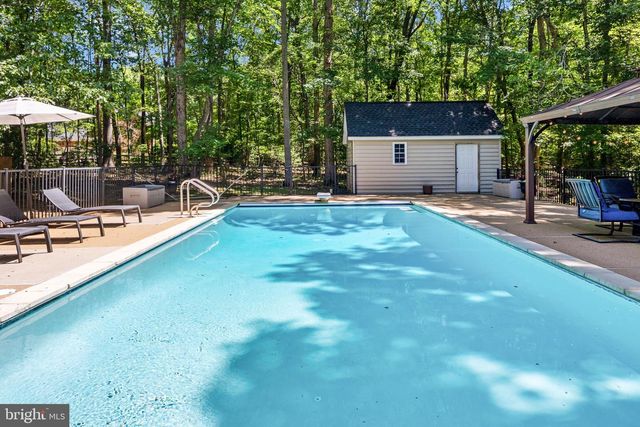 13801 HUNTING RUN DR, Fredericksburg, VA 22407