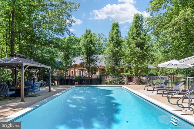 13801 HUNTING RUN DR, Fredericksburg, VA 22407