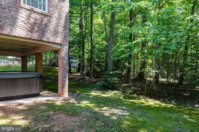 13801 HUNTING RUN DR, Fredericksburg, VA 22407