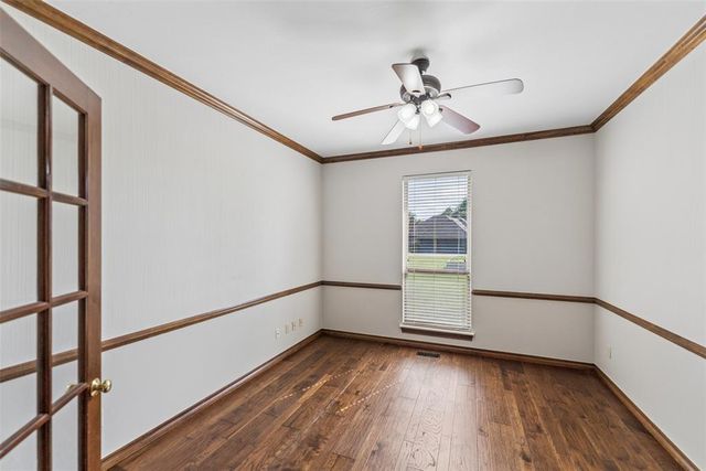 2404 Mission Ridge Drive, Edmond, OK 73025