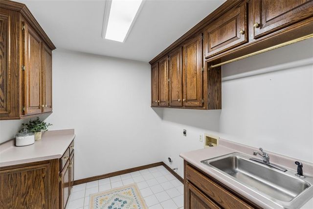 2404 Mission Ridge Drive, Edmond, OK 73025